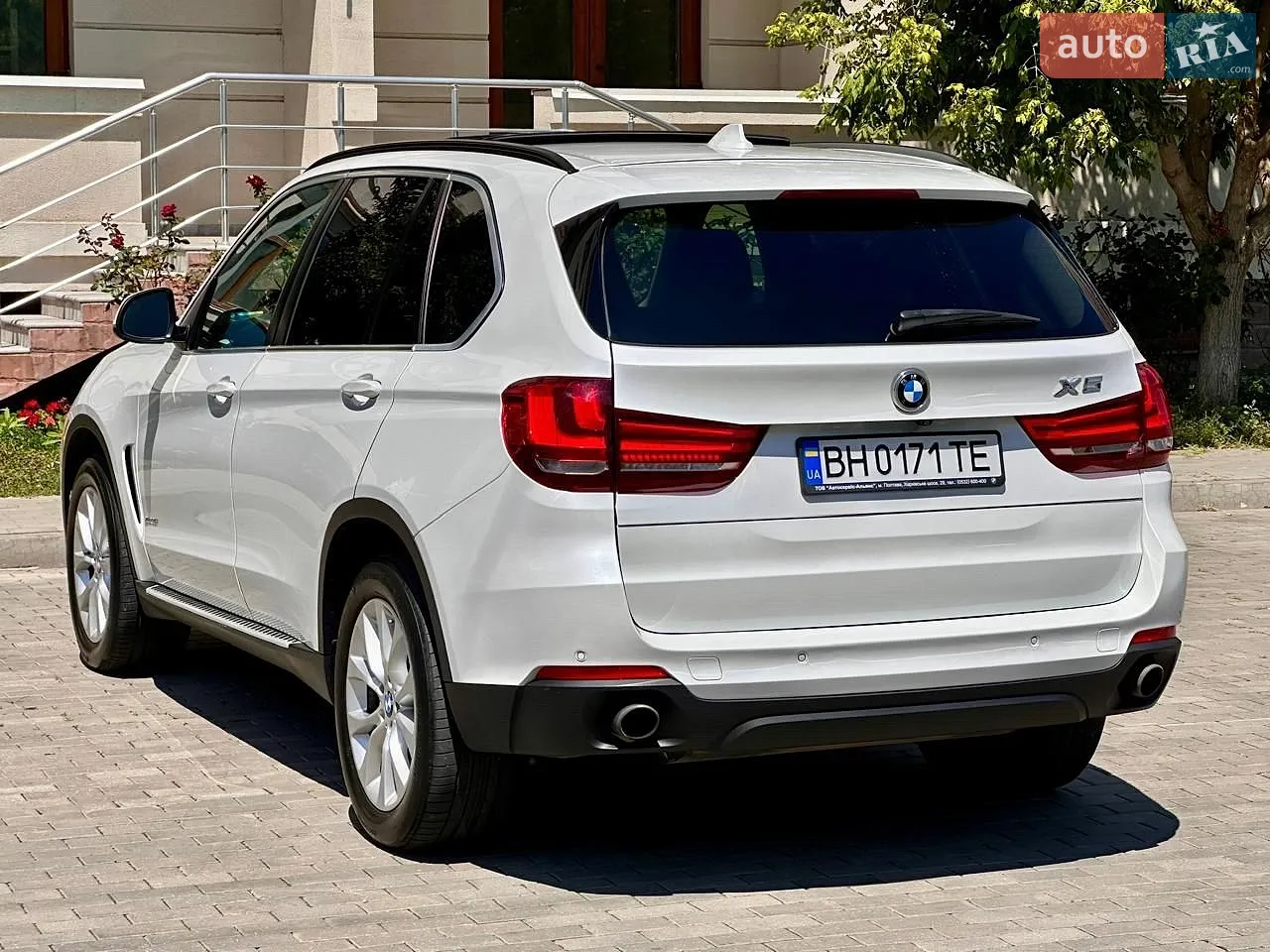 2015 BMW X5 - мініатюра 17