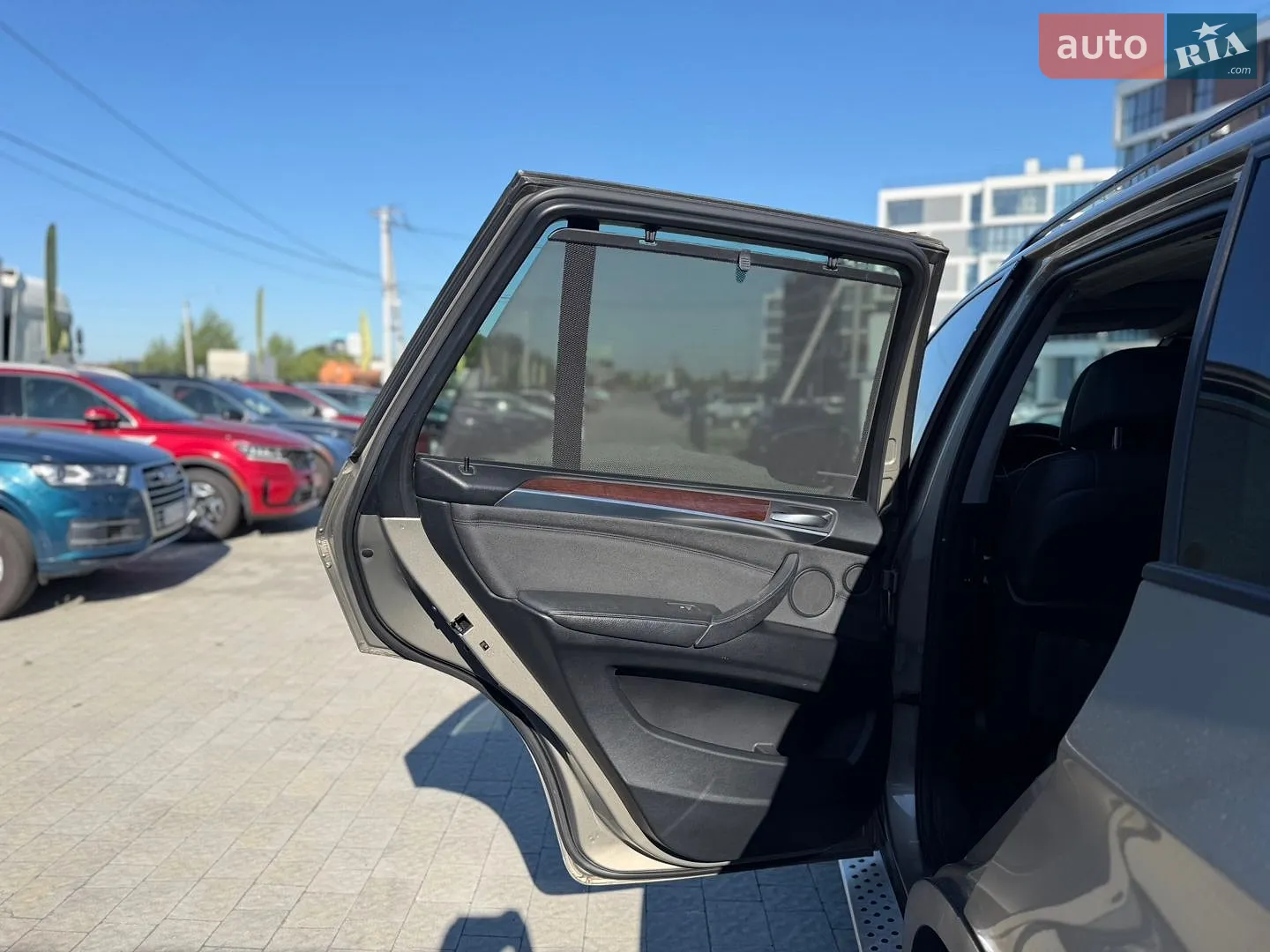 2010 BMW X5 - мініатюра 21