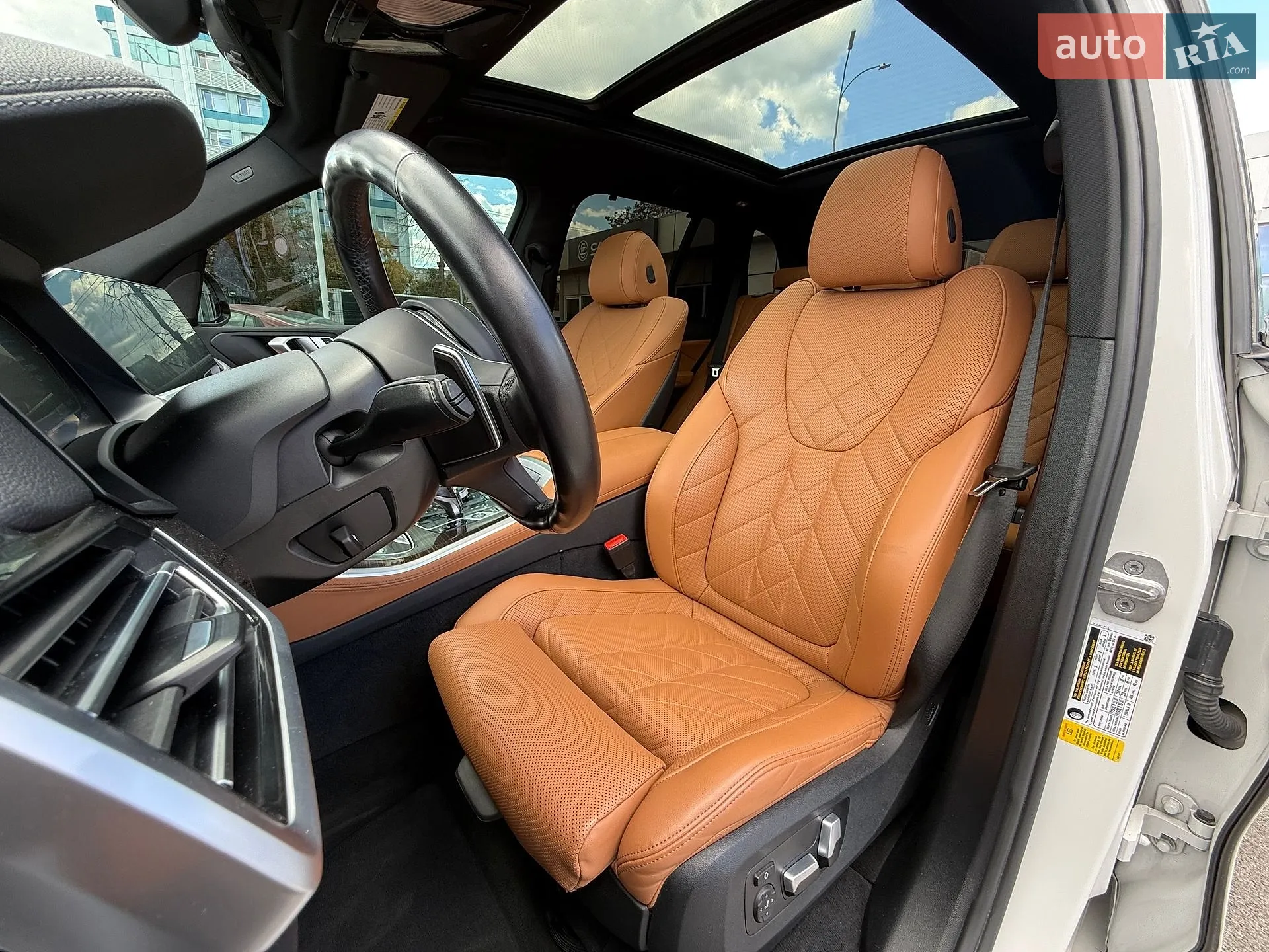 2023 BMW X5 - мініатюра 23