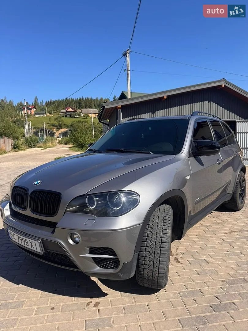 2010 BMW X5 - мініатюра 3