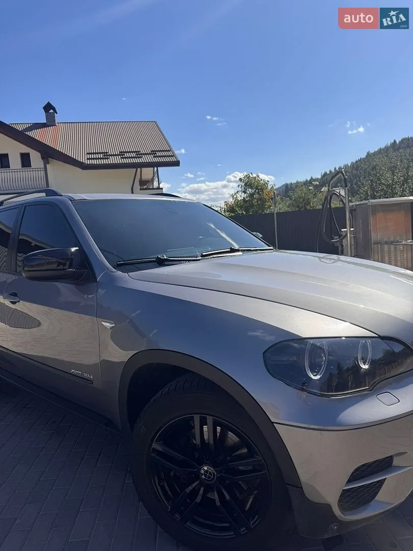 2010 BMW X5 - мініатюра 13