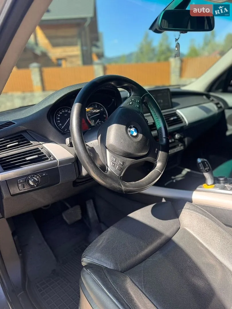 2010 BMW X5 - мініатюра 18