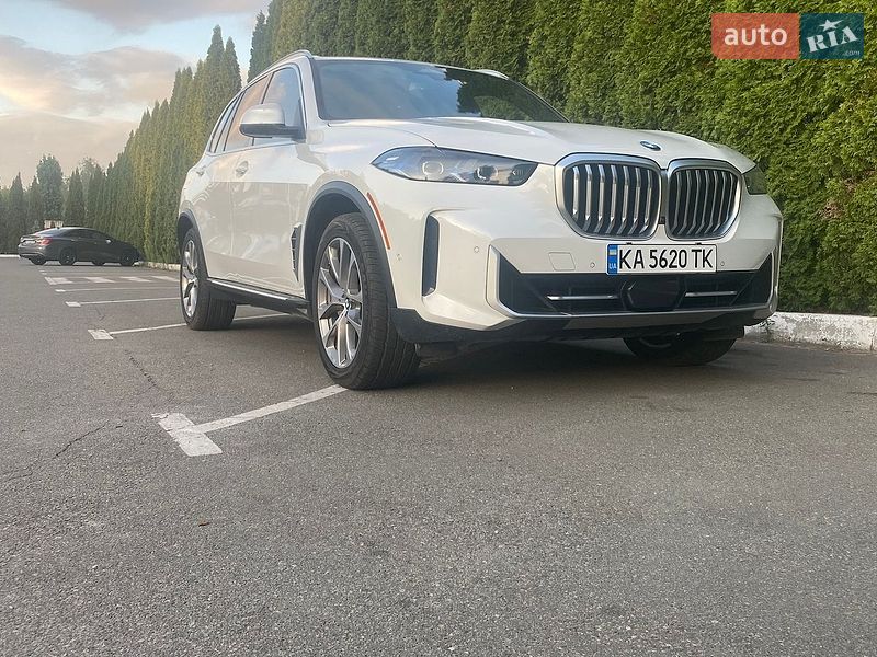 Внедорожник / Кроссовер BMW X5 2023 в Киеве