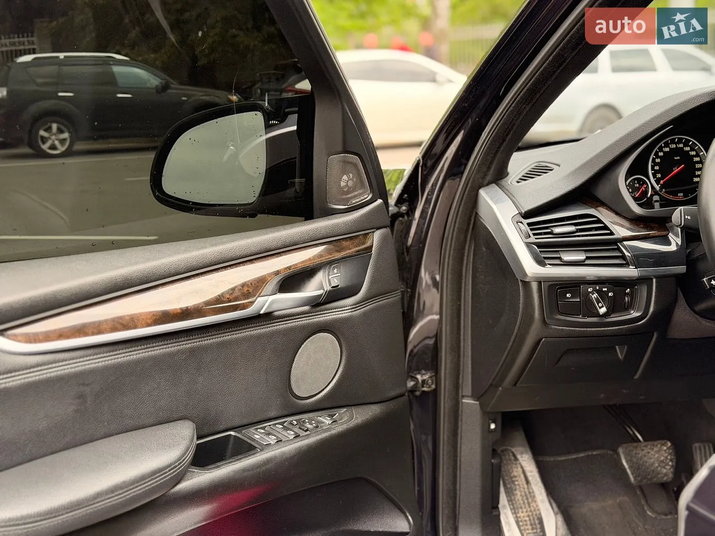 2015 BMW X5 - мініатюра 40