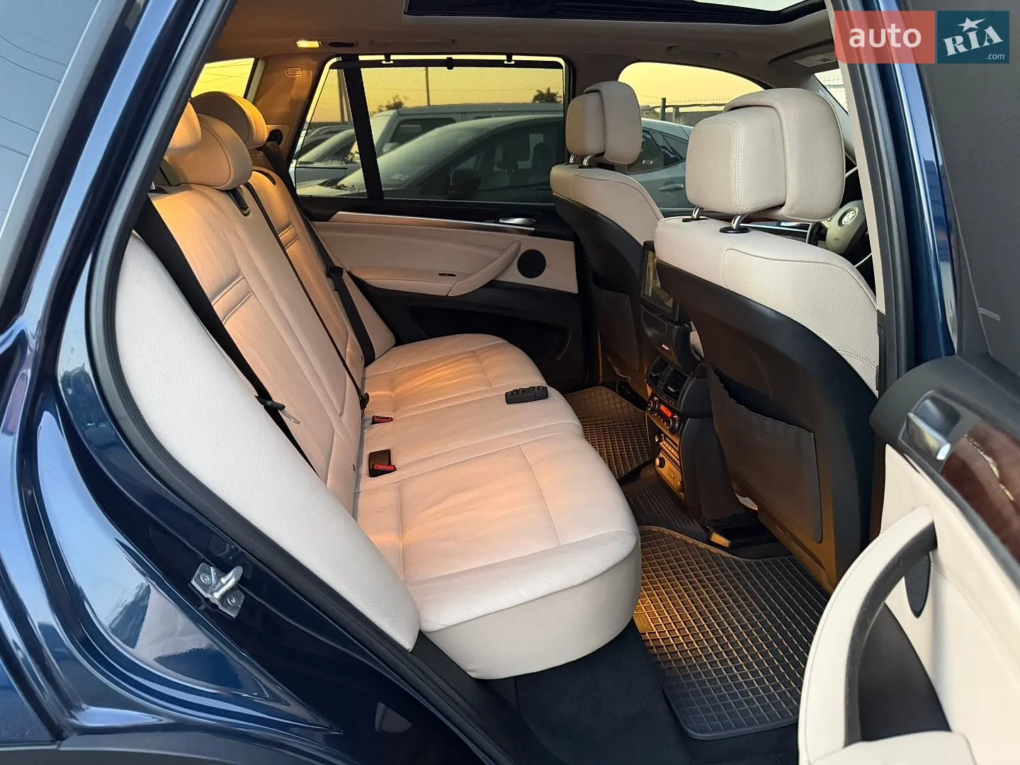 2011 BMW X5 - мініатюра 80