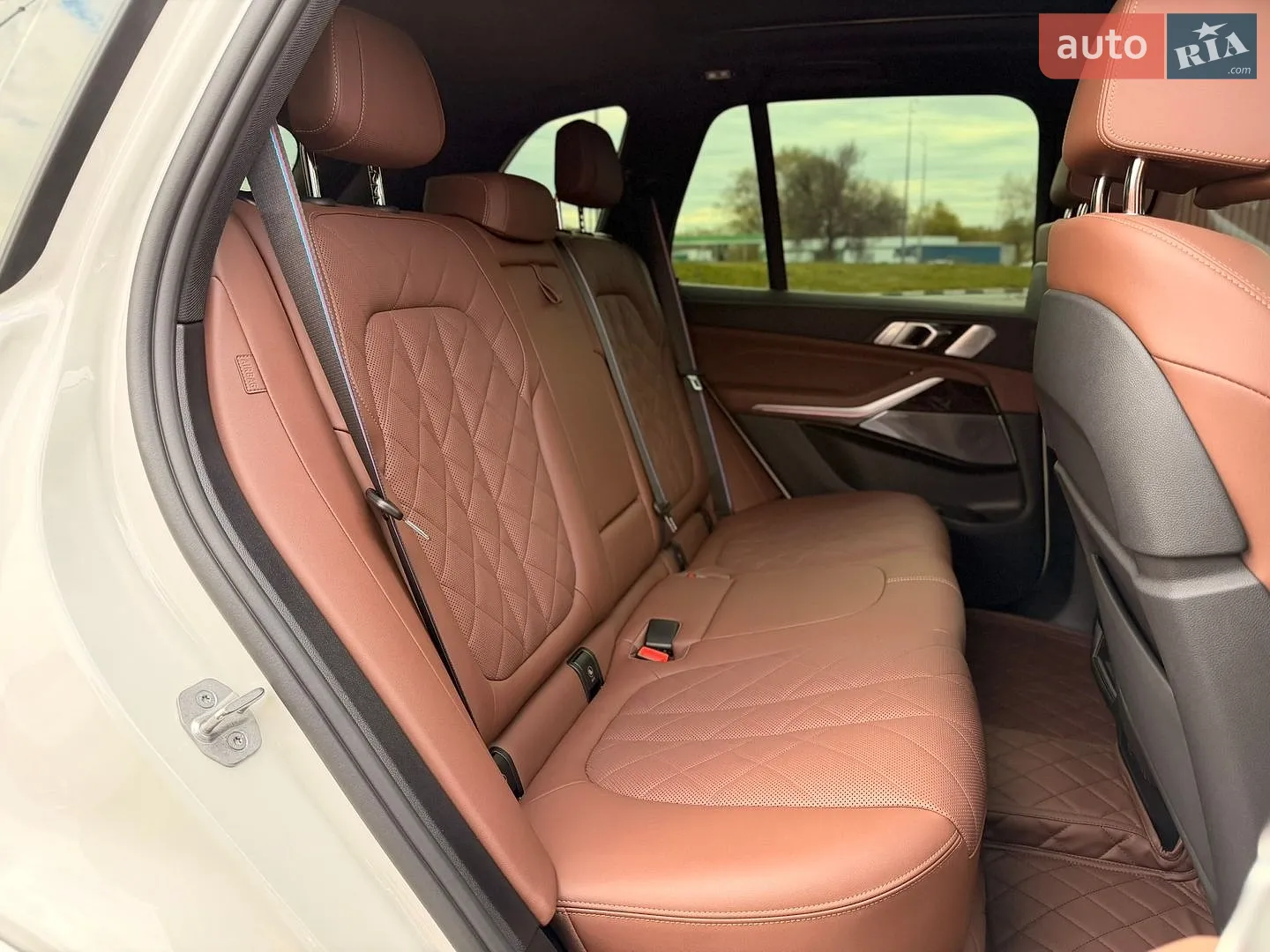 2023 BMW X5 - мініатюра 39