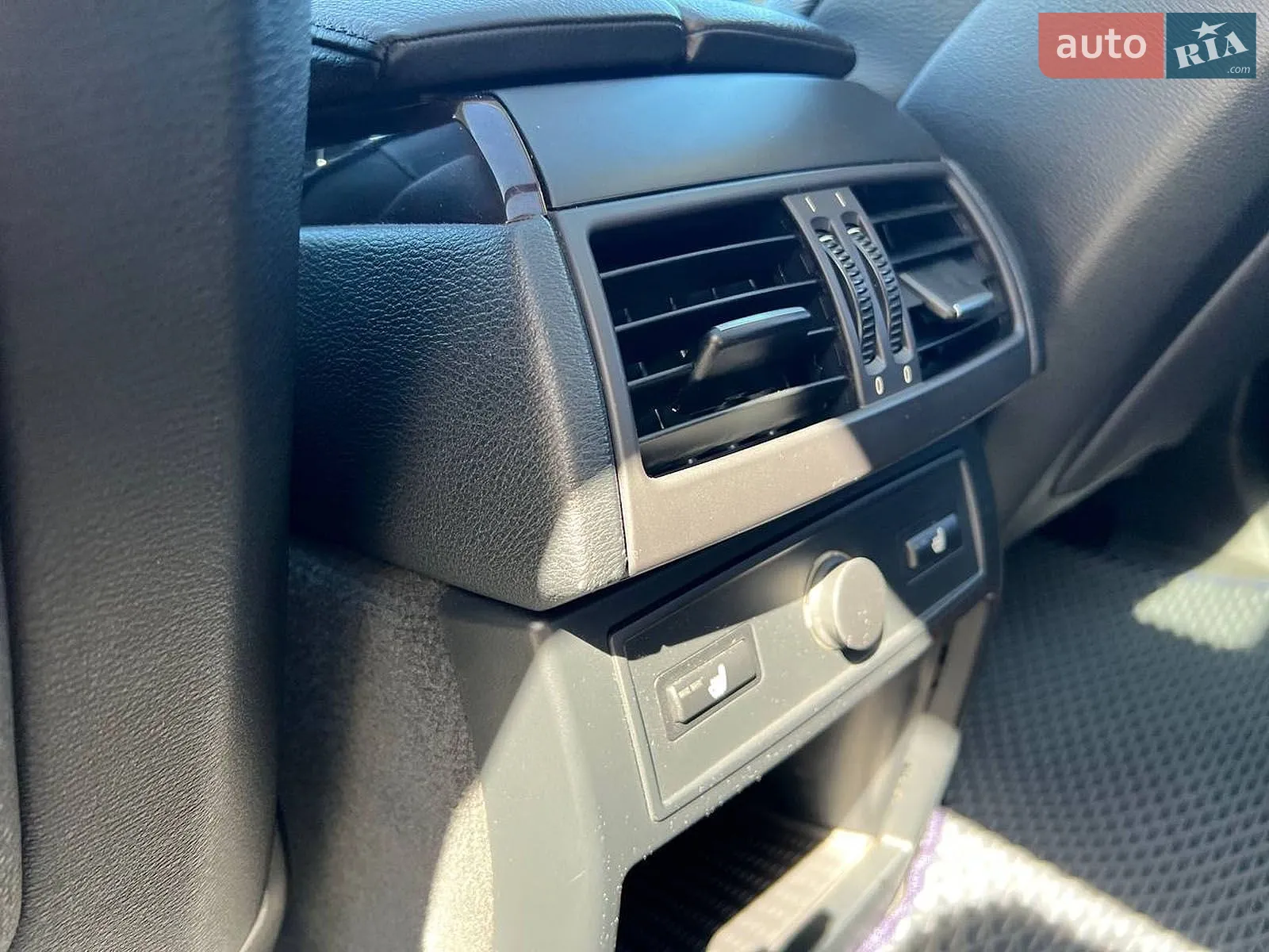 2010 BMW X5 - мініатюра 38
