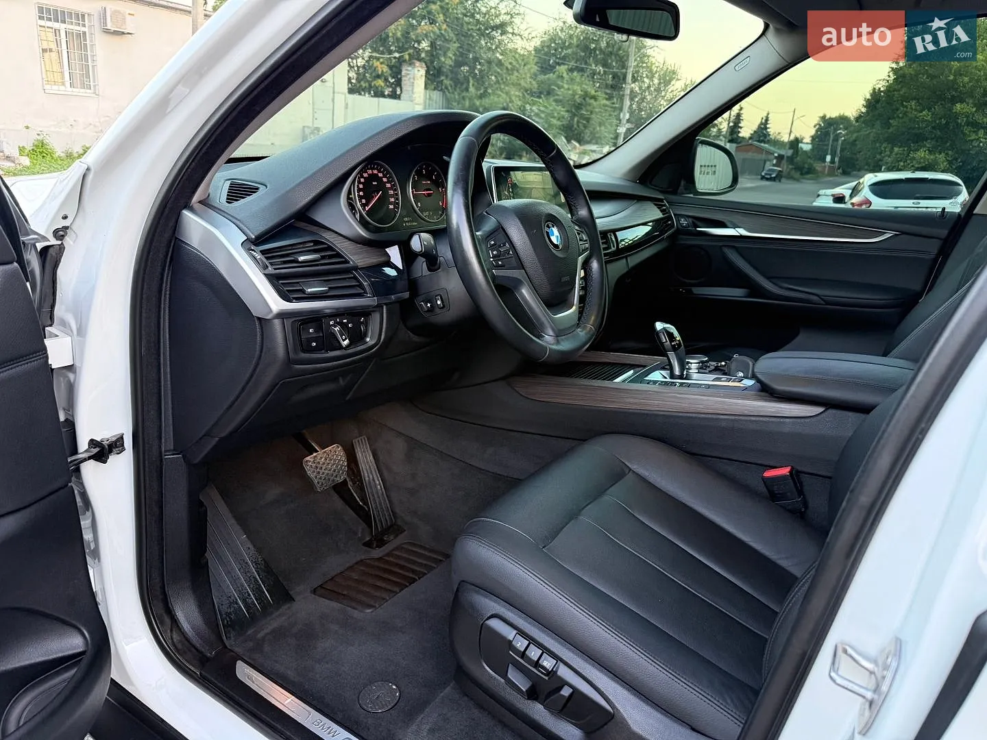 2015 BMW X5 - мініатюра 27