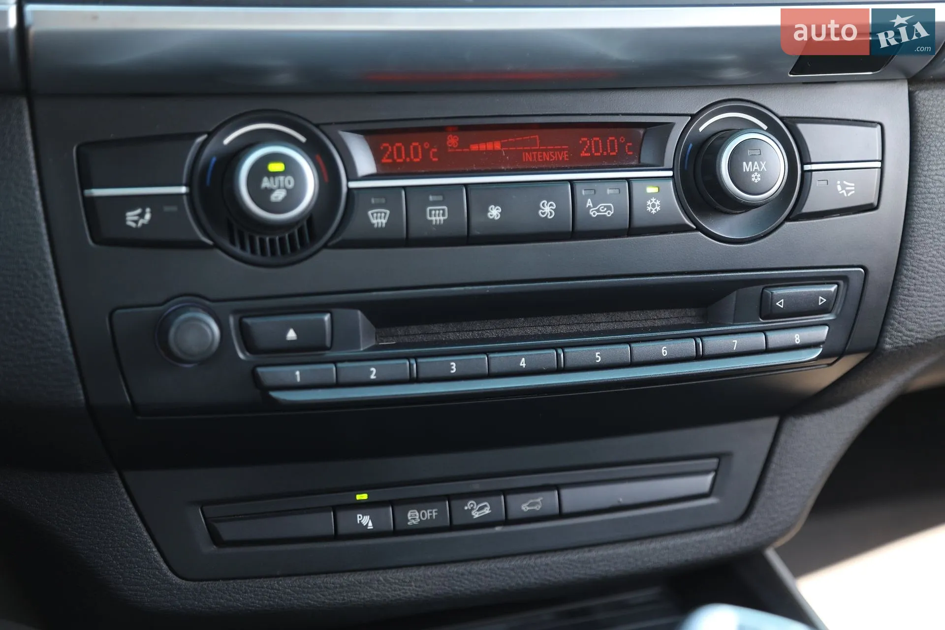 2010 BMW X5 - мініатюра 21