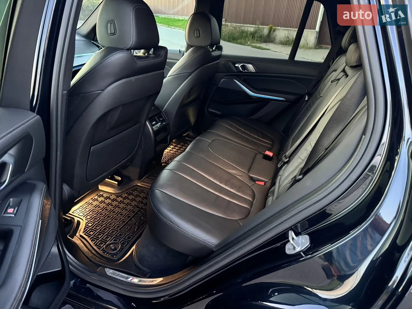 2020 BMW X5 - мініатюра 37