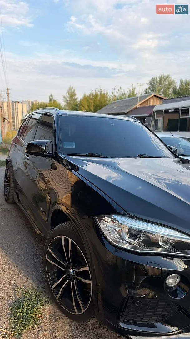 2016 BMW X5 - мініатюра 4