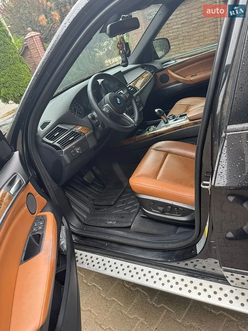 2010 BMW X5 - мініатюра 10