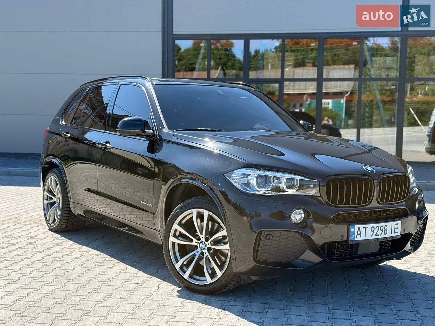 2017 BMW X5 - мініатюра 2