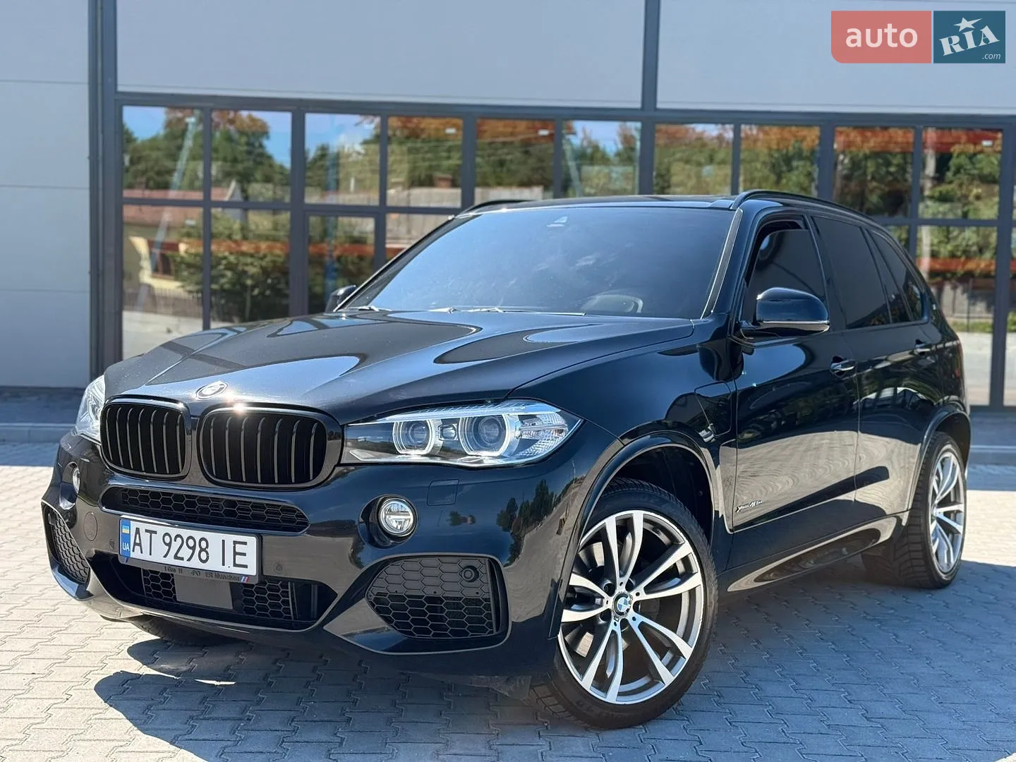 2017 BMW X5 - мініатюра 12