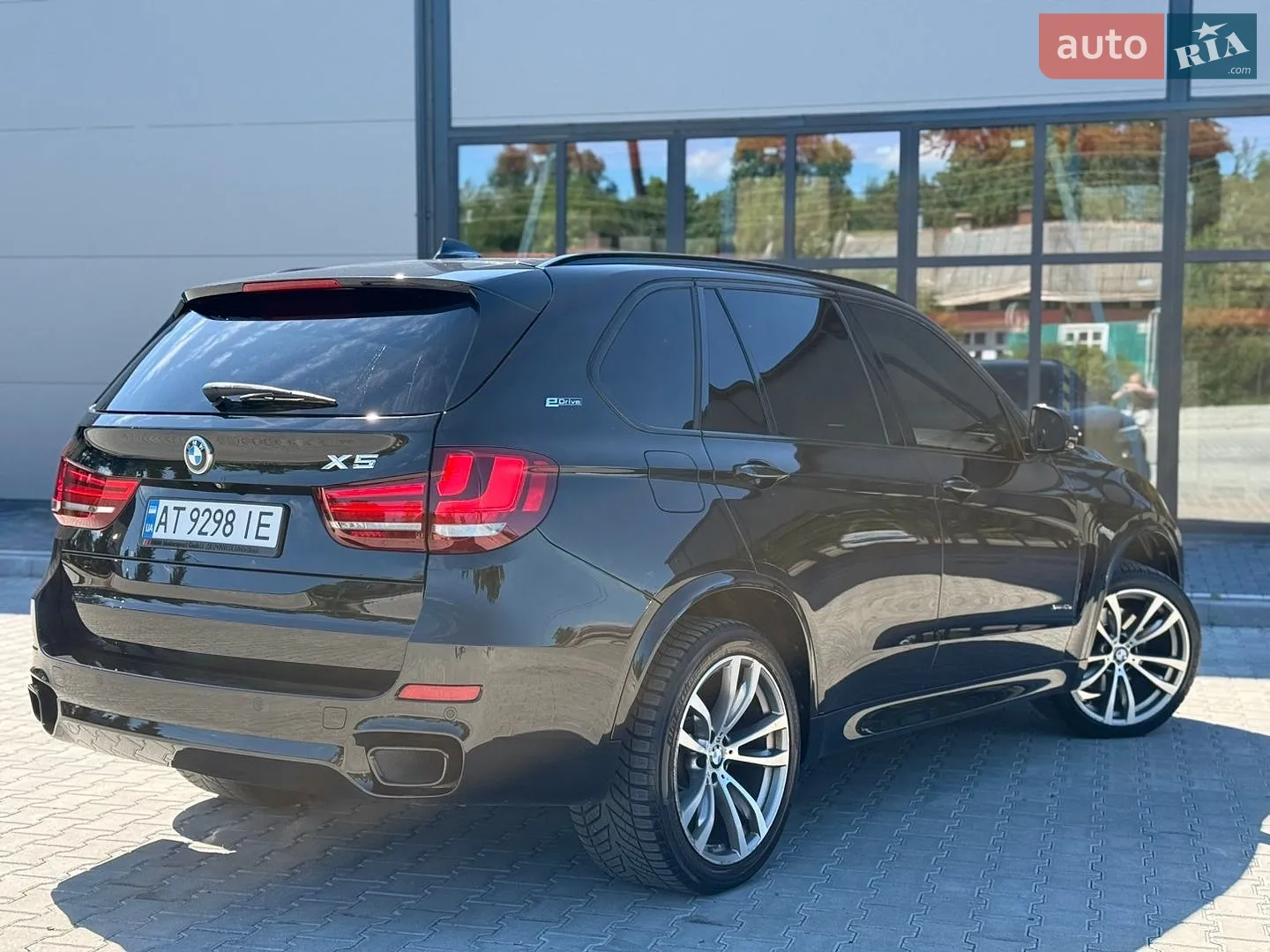 2017 BMW X5 - мініатюра 17