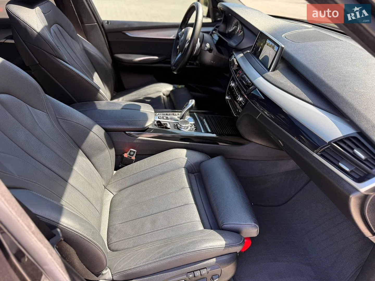 2017 BMW X5 - мініатюра 31