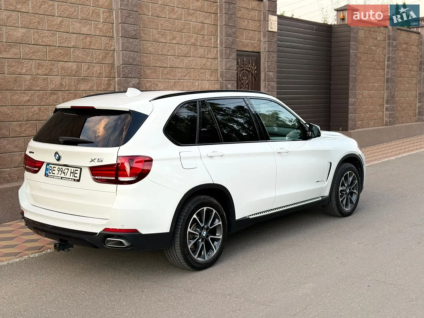 2016 BMW X5 - мініатюра 9