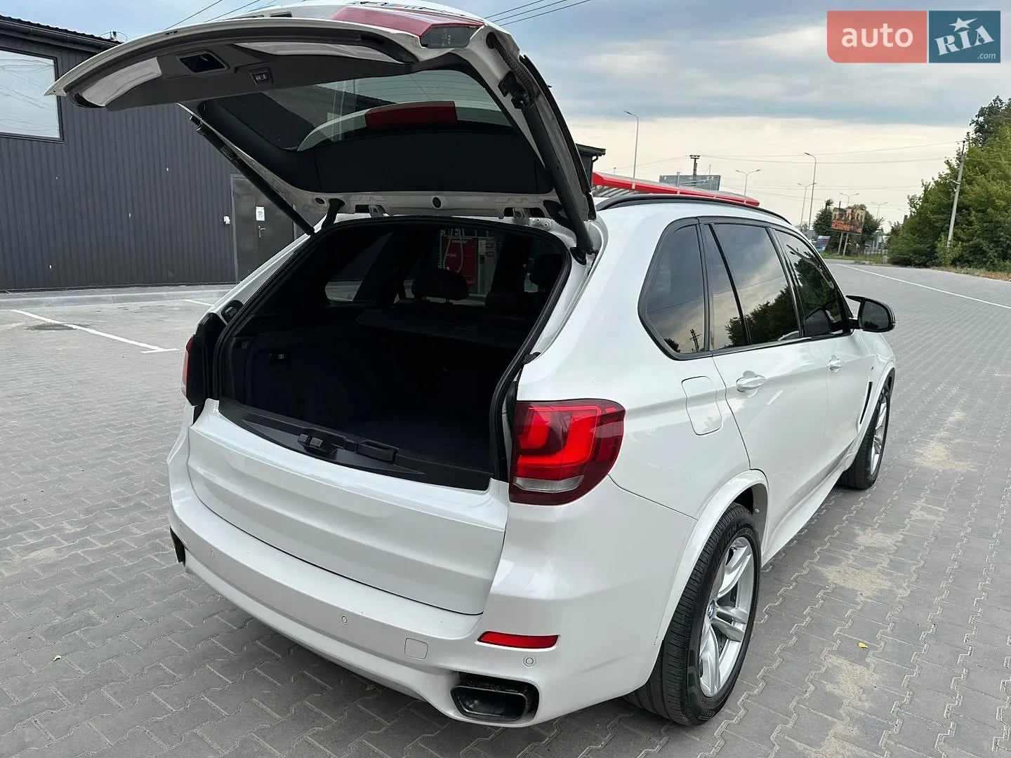2015 BMW X5 - мініатюра 52