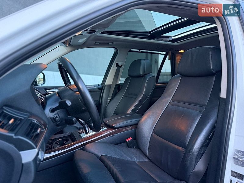 Внедорожник / Кроссовер BMW X5 2009 в Тернополе