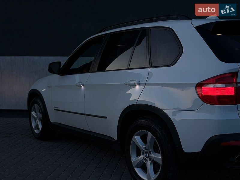 Внедорожник / Кроссовер BMW X5 2009 в Тернополе