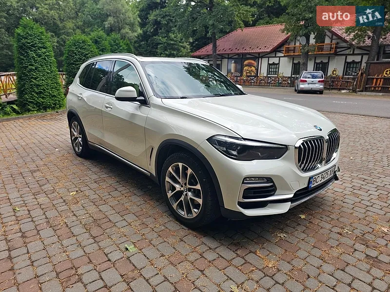 BMW X5 2019