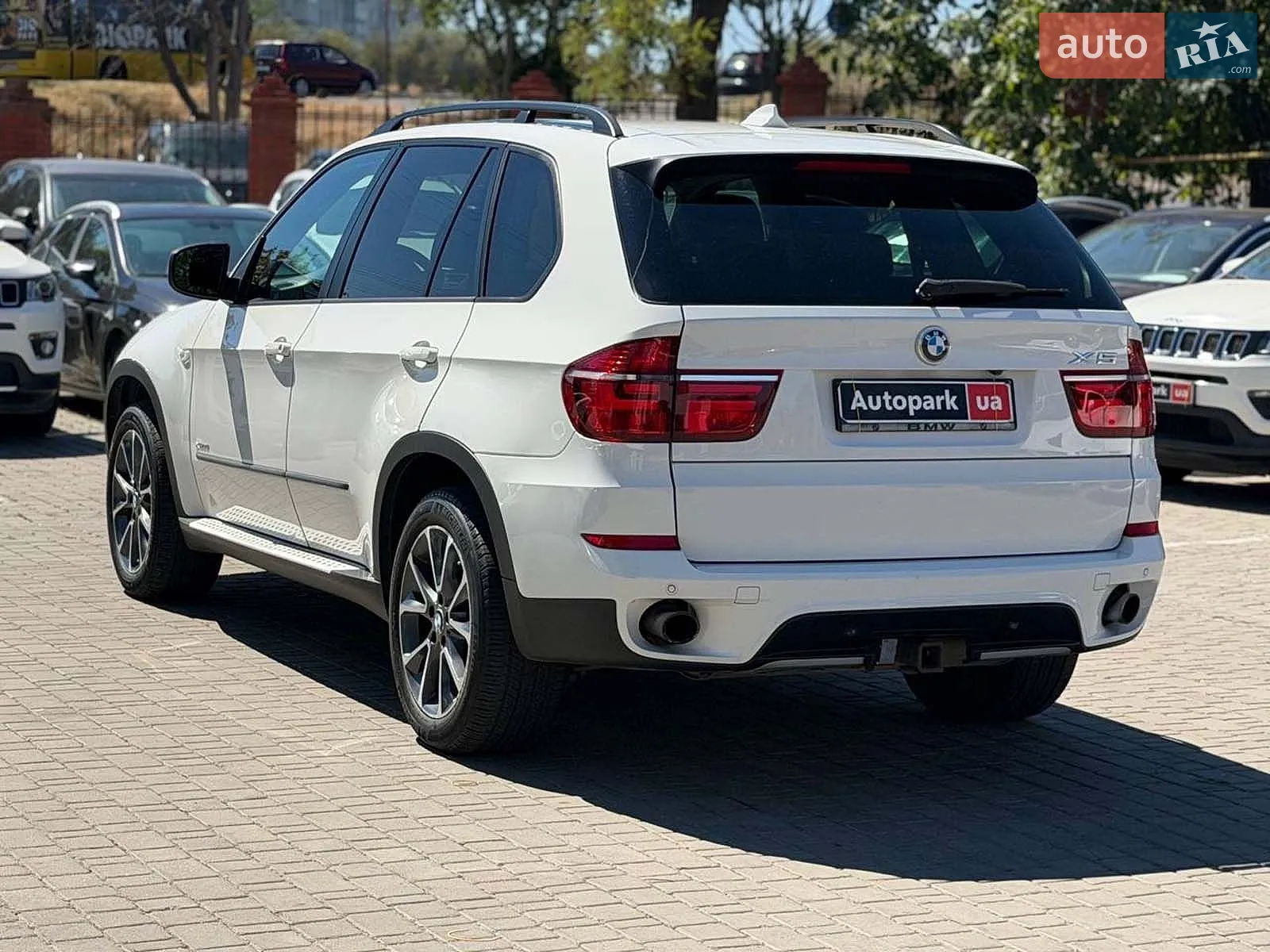 2010 BMW X5 - мініатюра 10