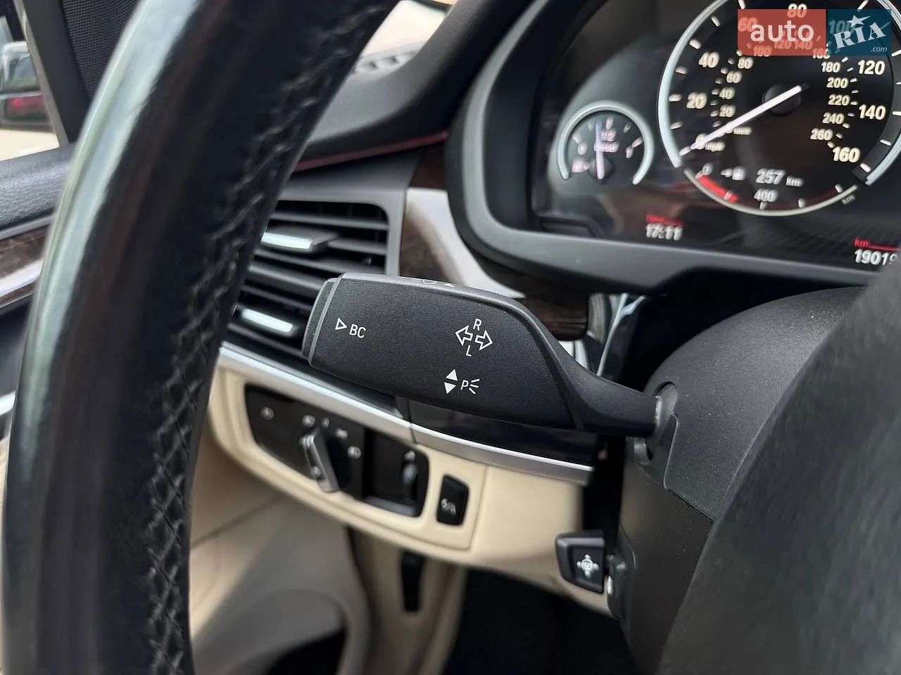 2014 BMW X5 - мініатюра 15