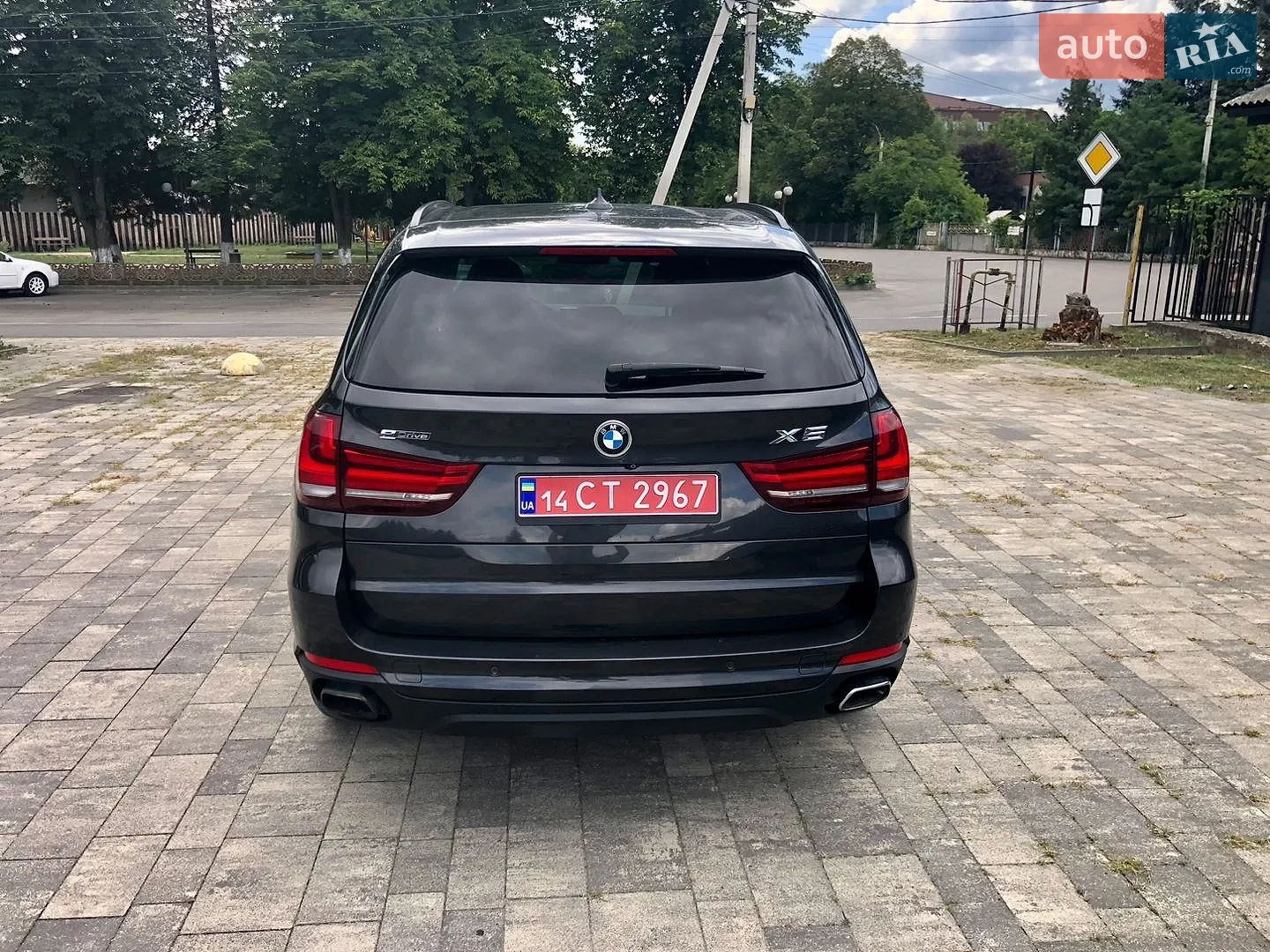 2016 BMW X5 - мініатюра 18