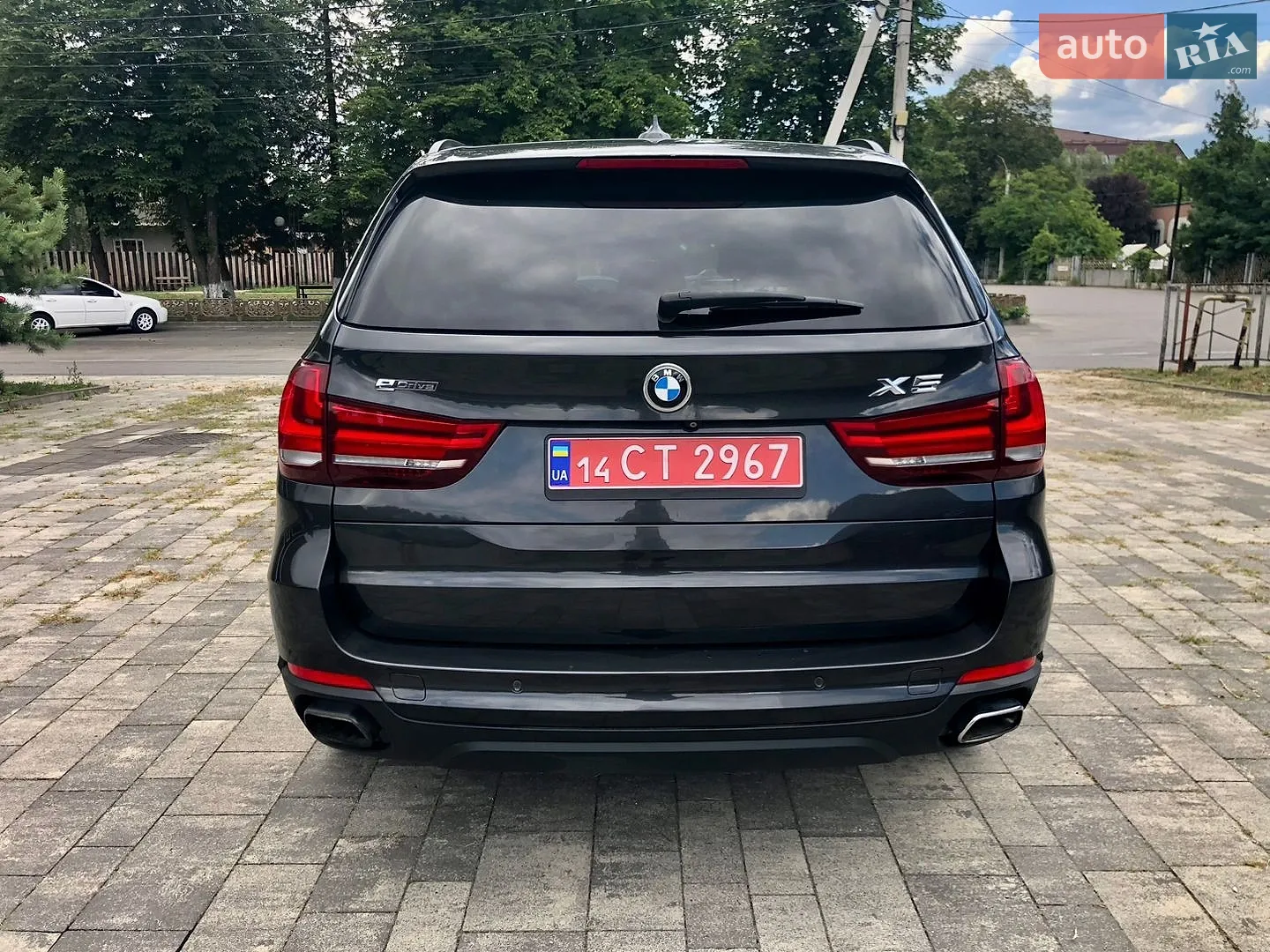 2016 BMW X5 - мініатюра 21