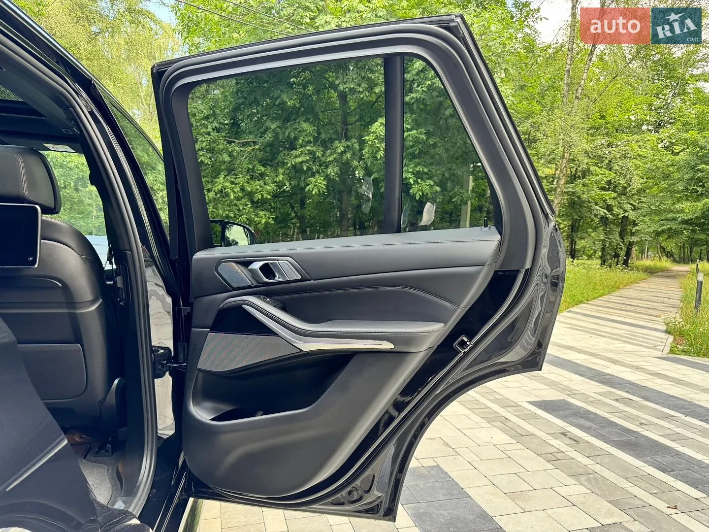 2020 BMW X5 - мініатюра 47