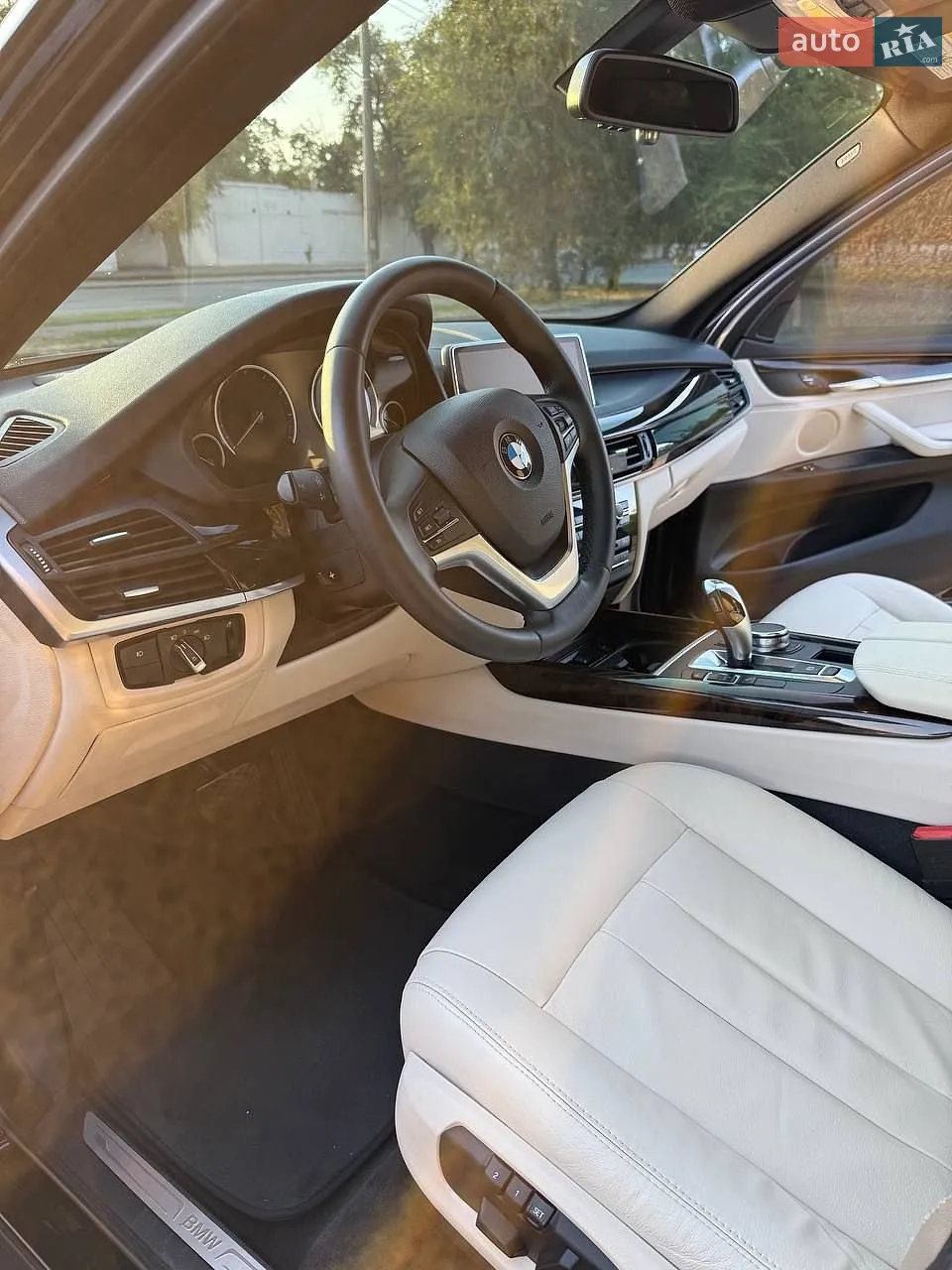2016 BMW X5 - мініатюра 15