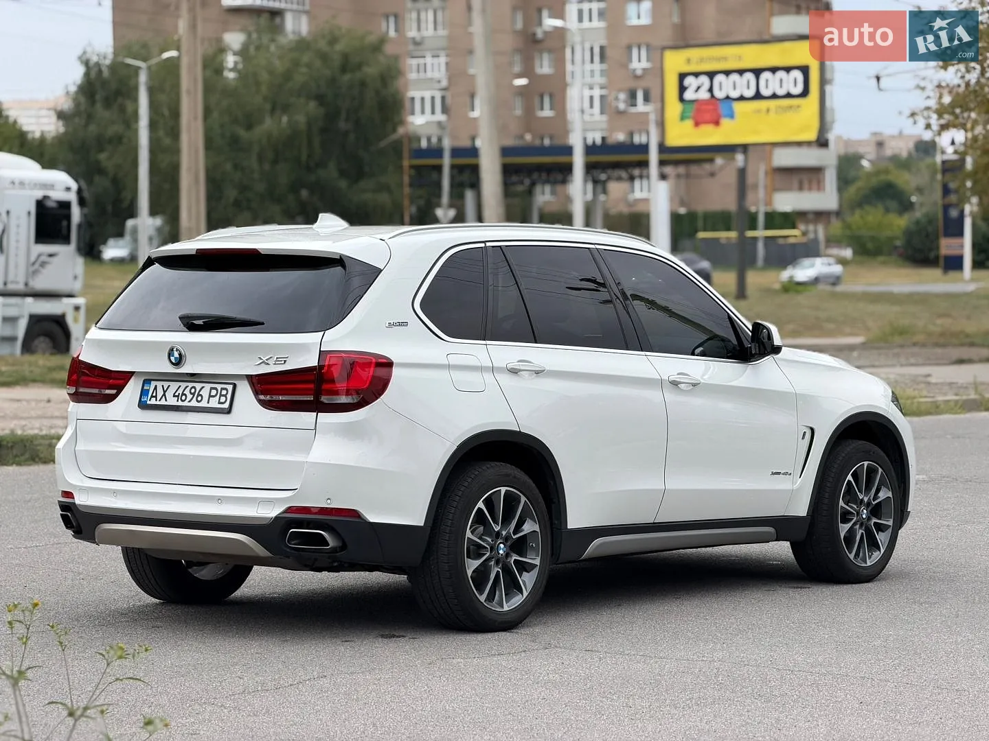 2017 BMW X5 - мініатюра 4