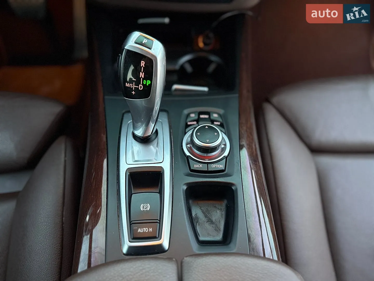 2010 BMW X5 - мініатюра 39