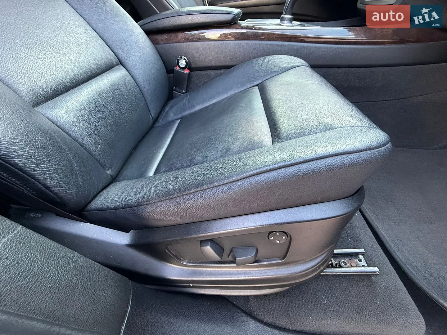 2010 BMW X5 - мініатюра 10