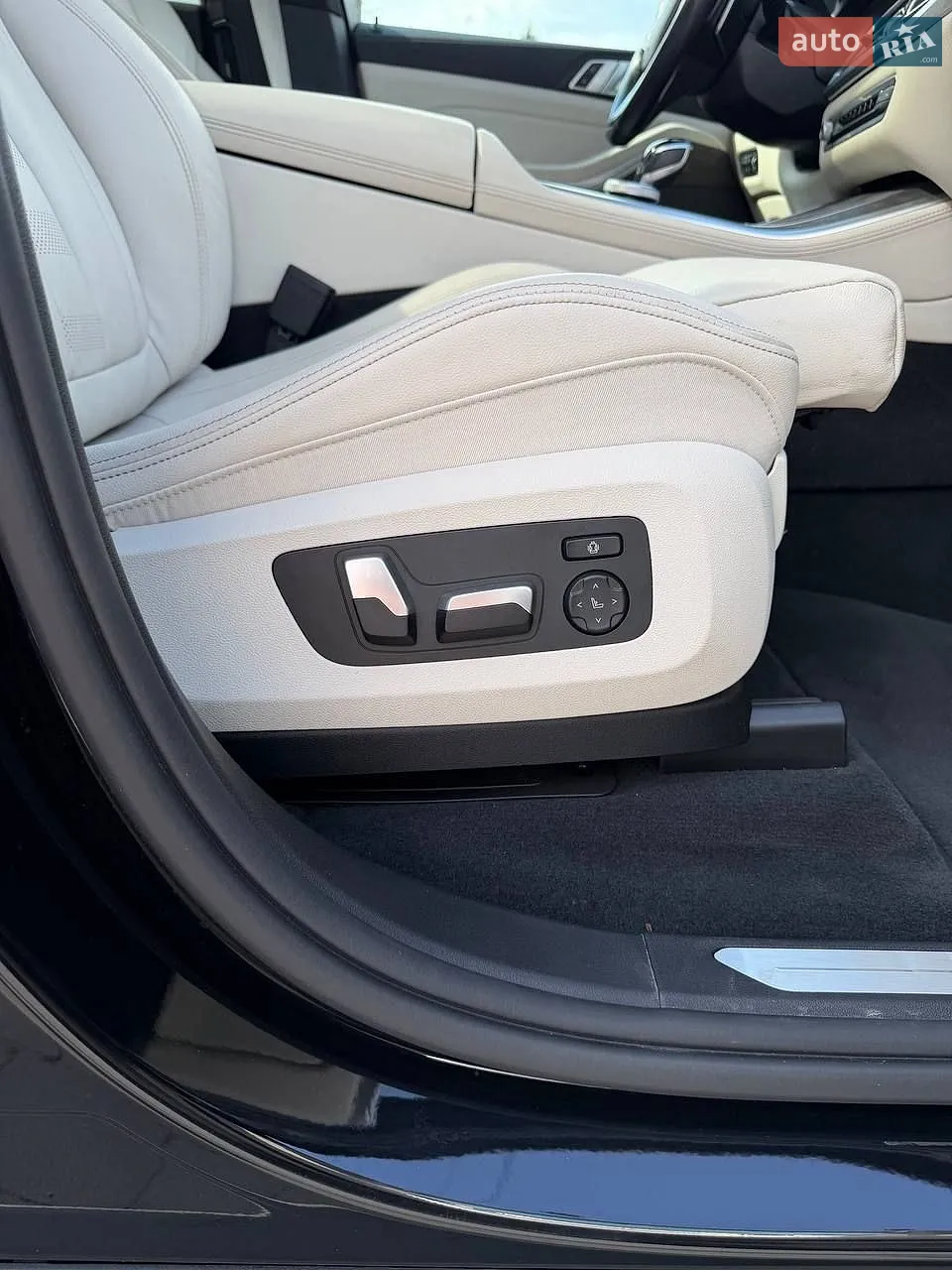 2019 BMW X5 - мініатюра 40