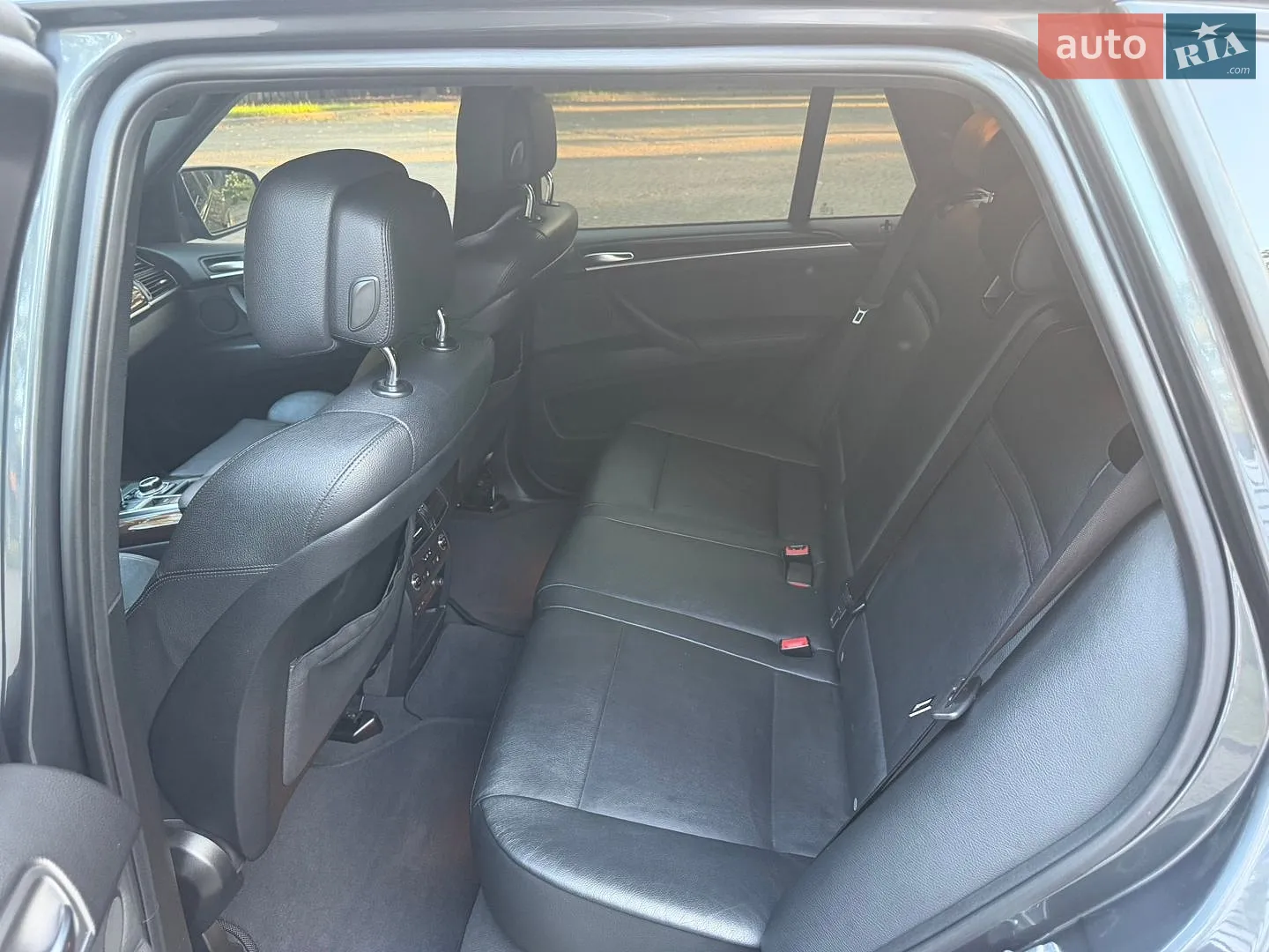 2011 BMW X5 - мініатюра 23