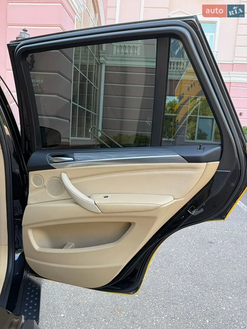 2010 BMW X5 - мініатюра 61