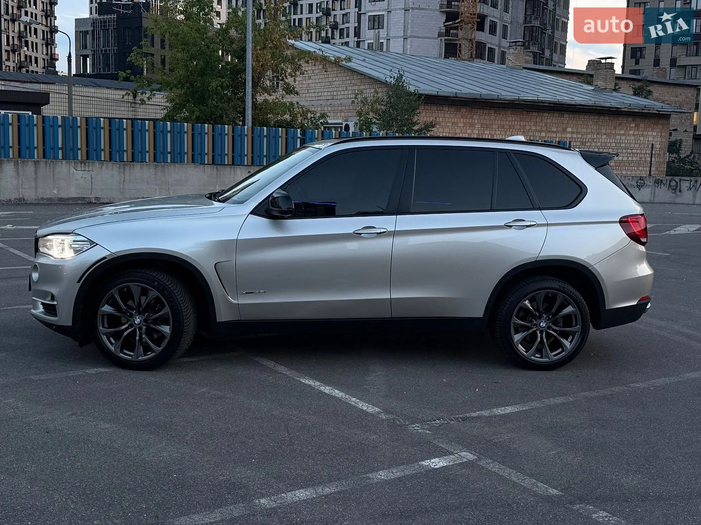 2015 BMW X5 - мініатюра 2