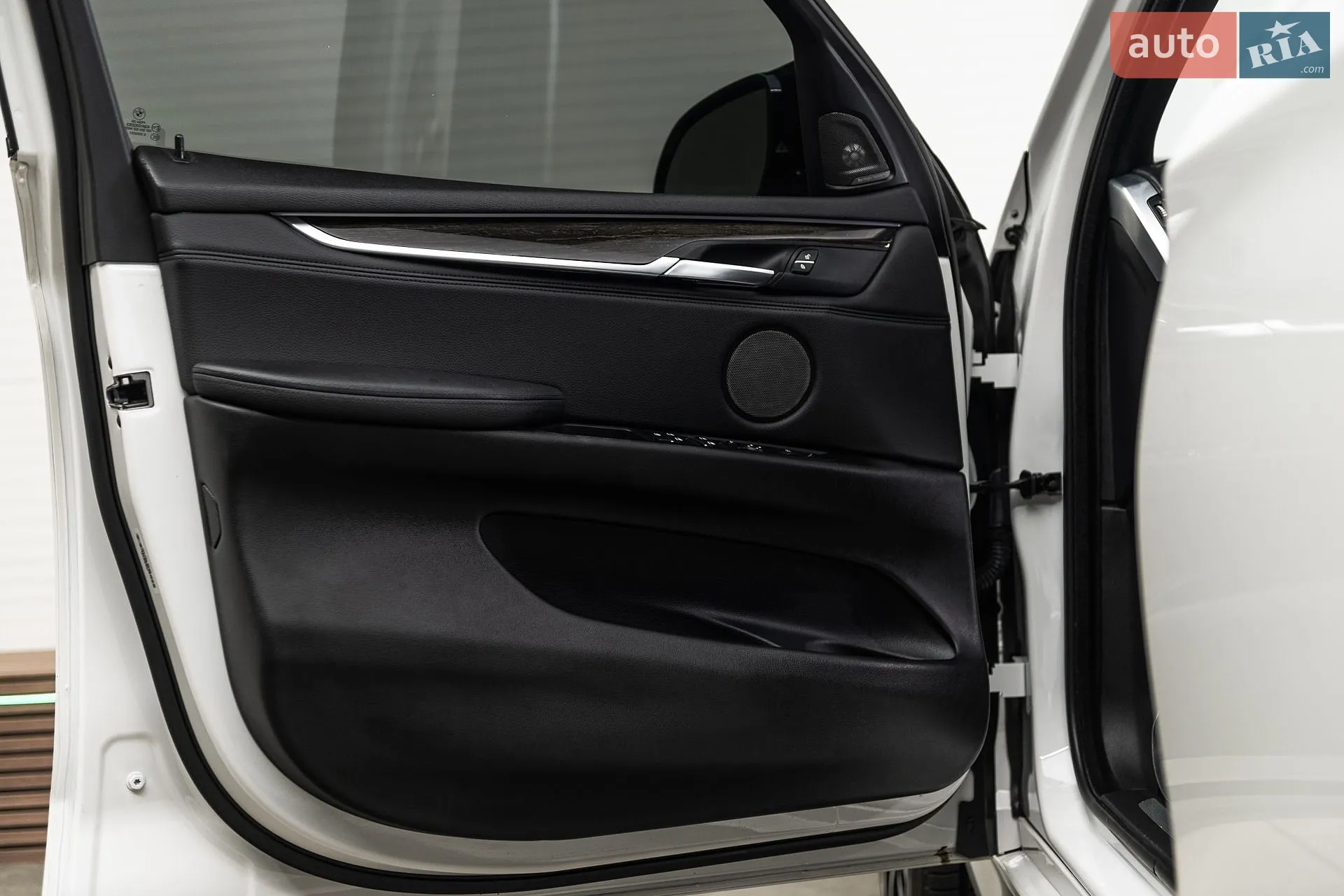 2015 BMW X5 - мініатюра 17