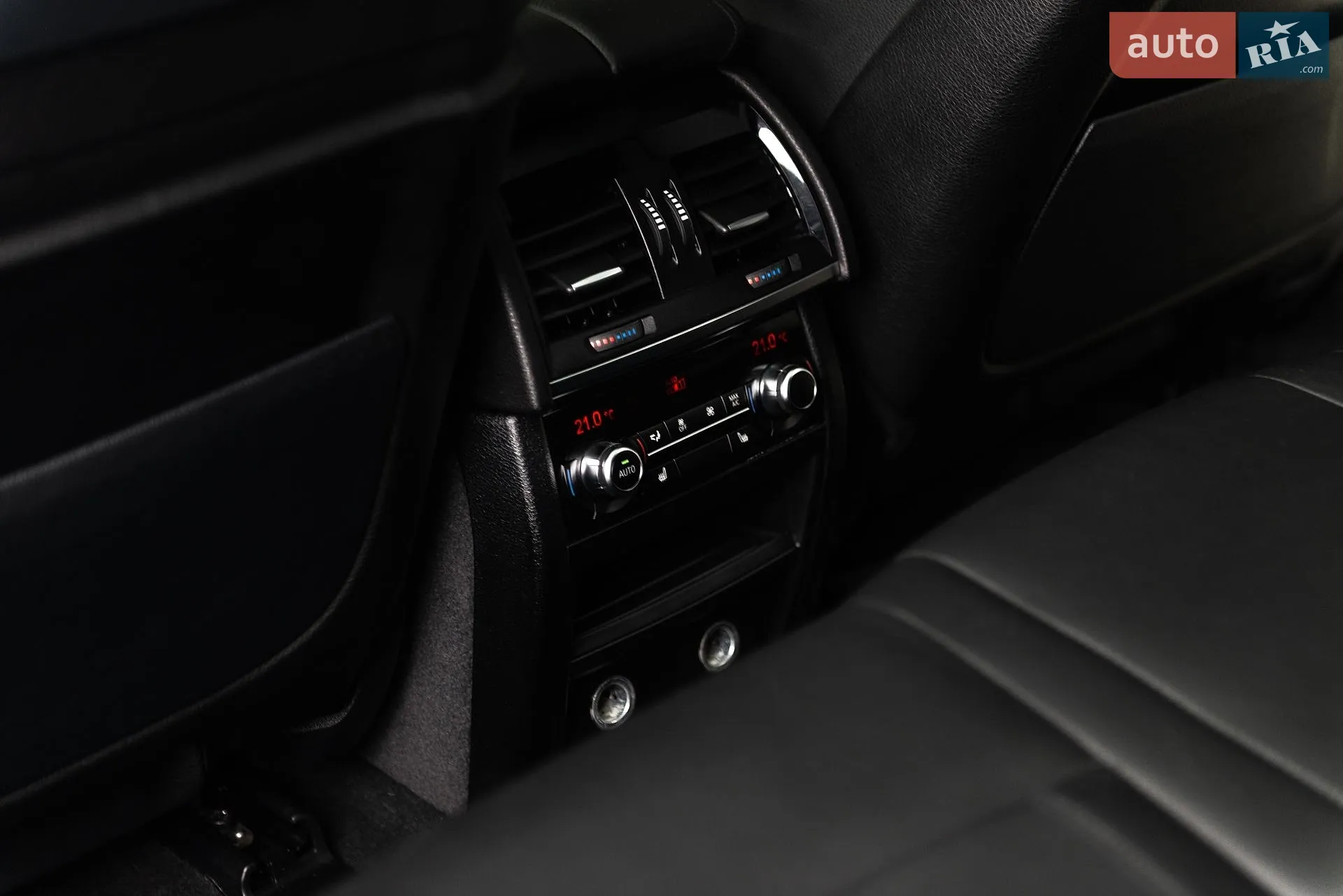 2015 BMW X5 - мініатюра 21