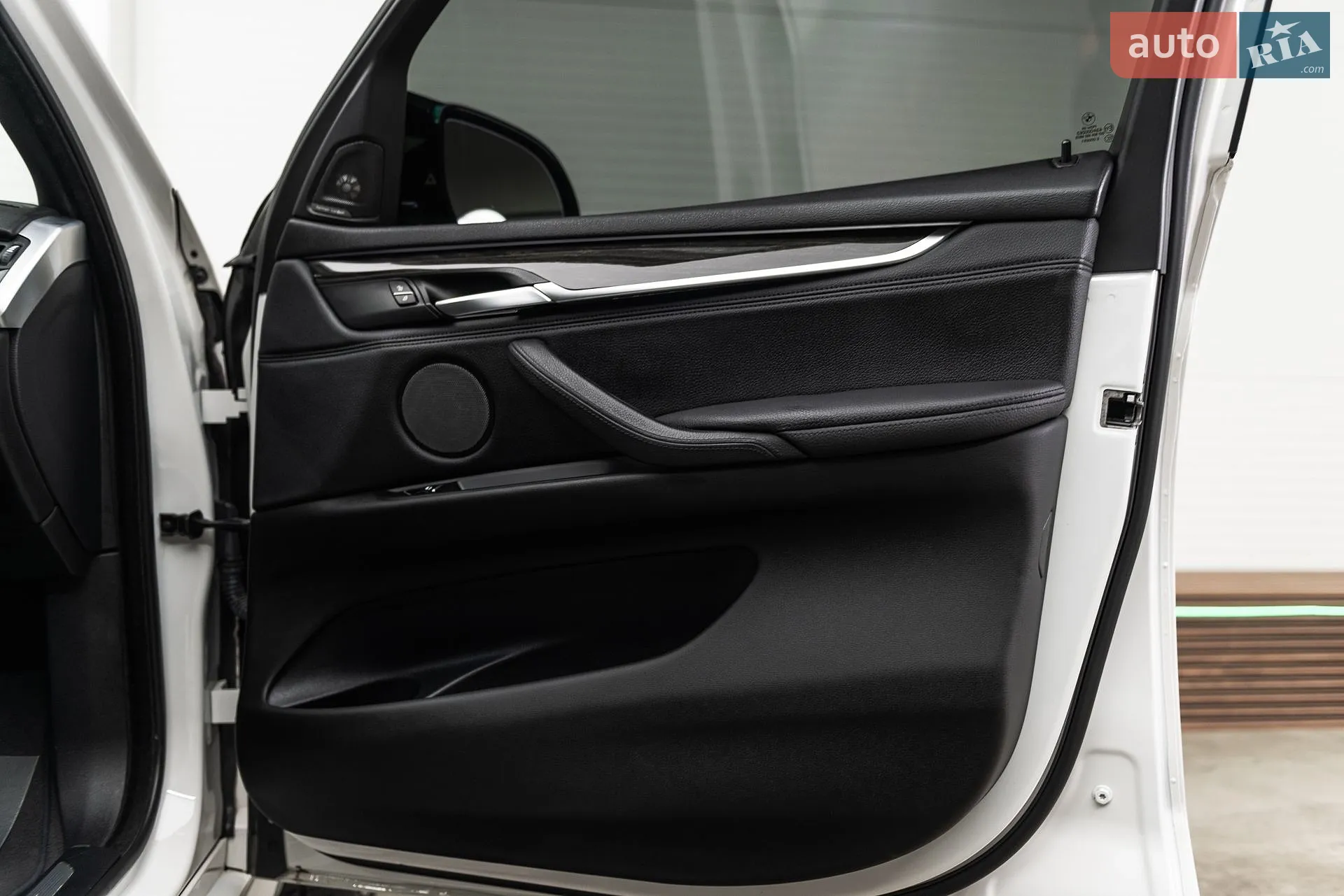 2015 BMW X5 - мініатюра 26