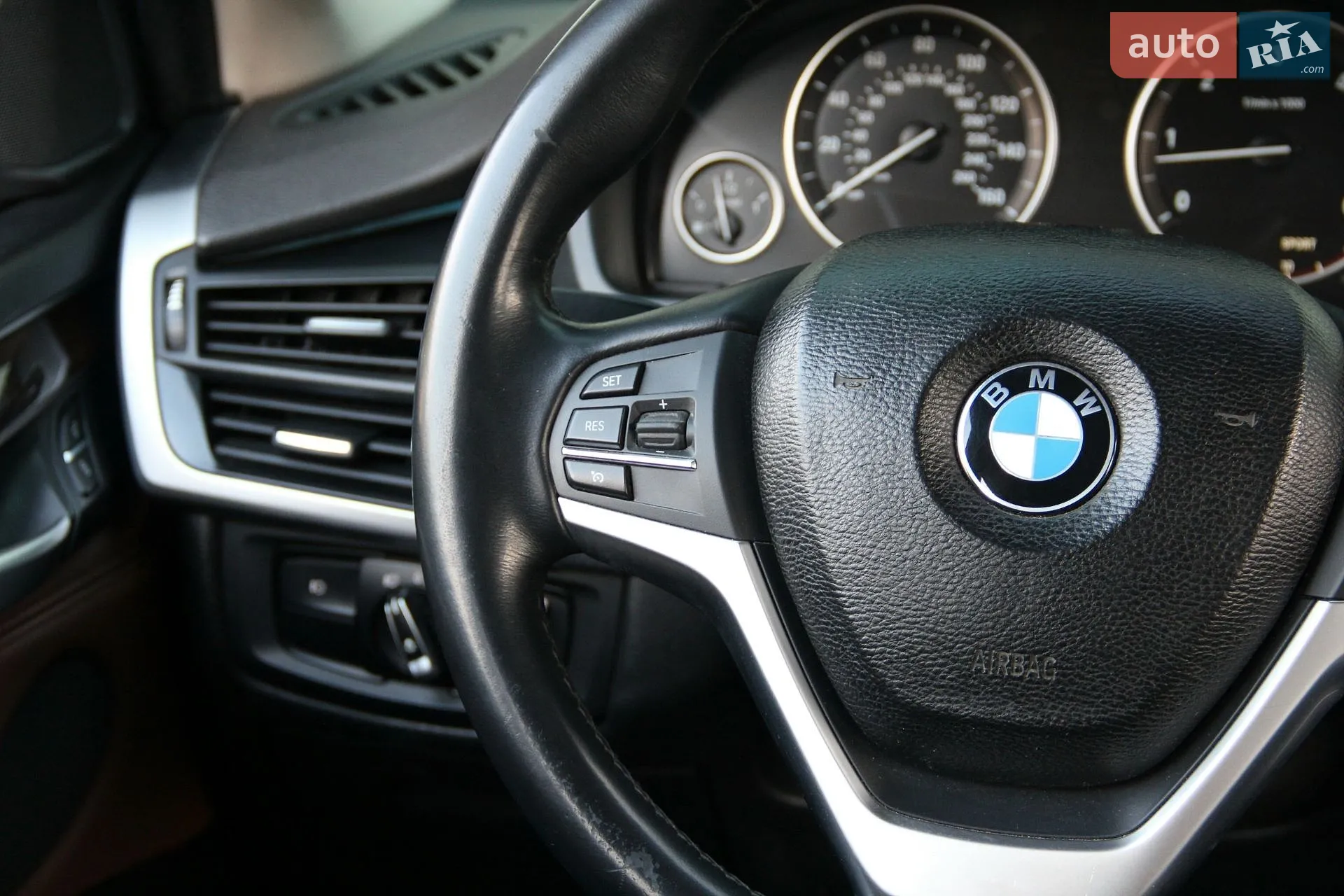 2015 BMW X5 - мініатюра 24