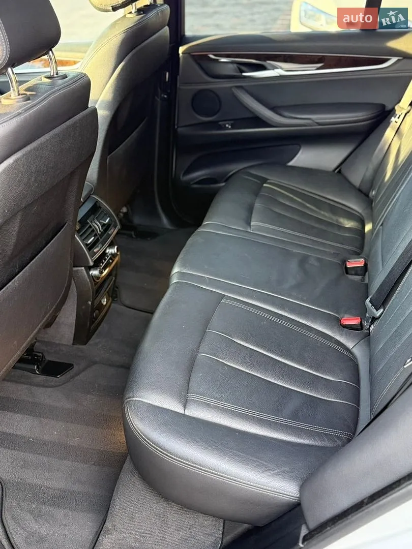 2017 BMW X5 - мініатюра 25