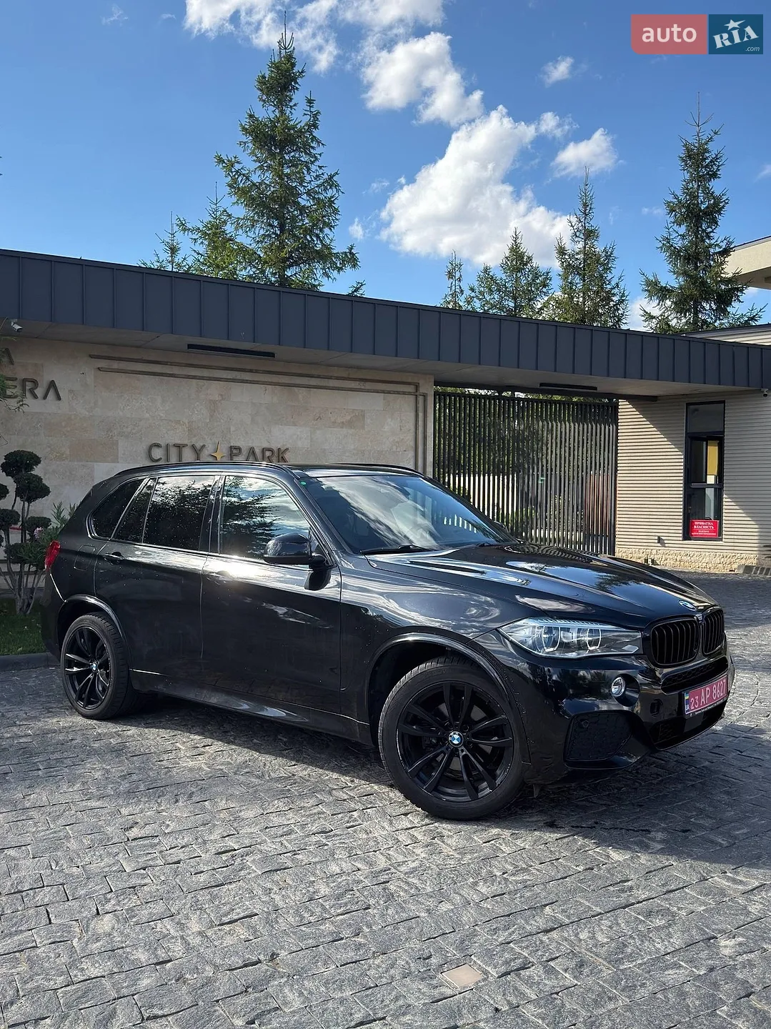 2017 BMW X5 - мініатюра 2