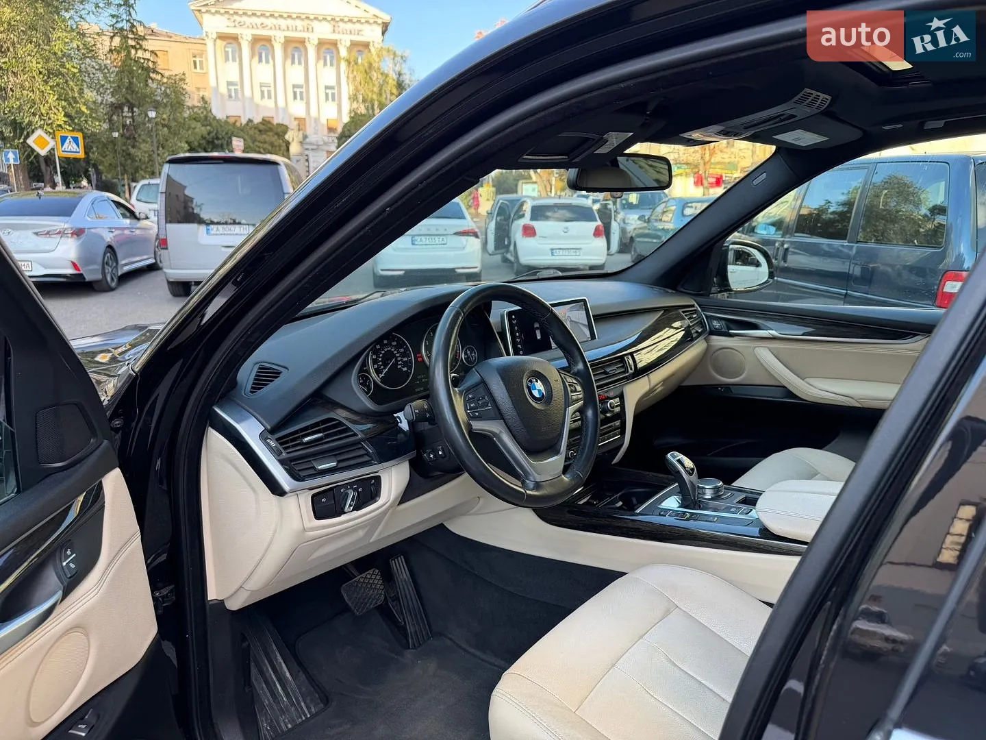 2017 BMW X5 - мініатюра 10