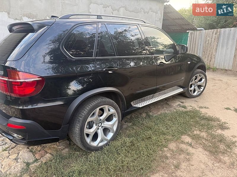 Позашляховик / Кросовер BMW X5 2007 в Ізюмі