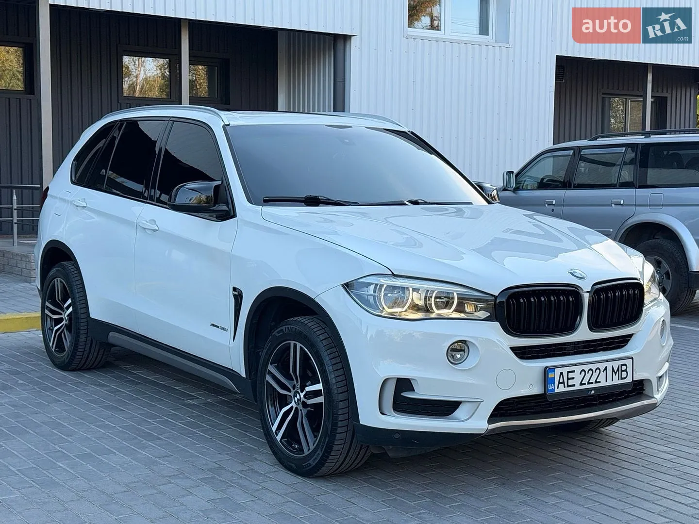 2017 BMW X5 - мініатюра 6