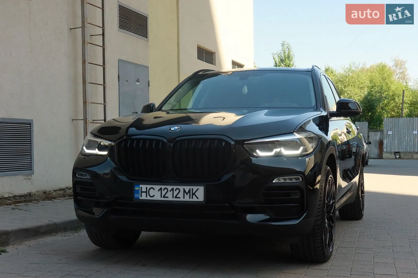 2021 BMW X5 - фото 1