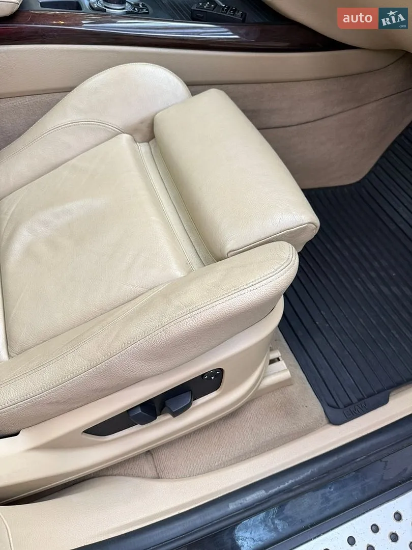 2010 BMW X5 - мініатюра 27