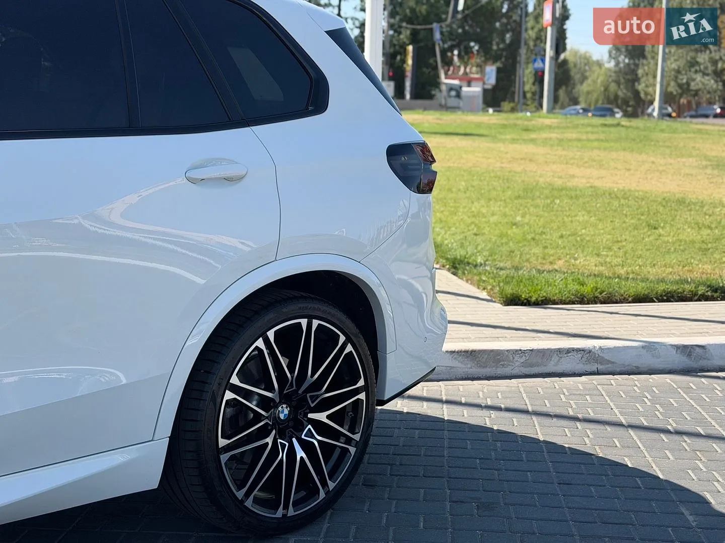 2021 BMW X5 - мініатюра 10